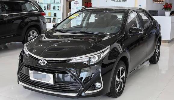 原以為改汽車音響要大動(dòng)干戈，但豐田雷凌的...