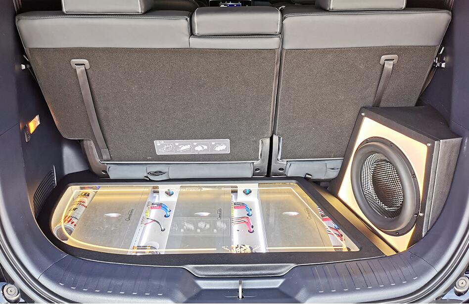 傳祺GM8原車音響升級歌劇世家，塑造一個...